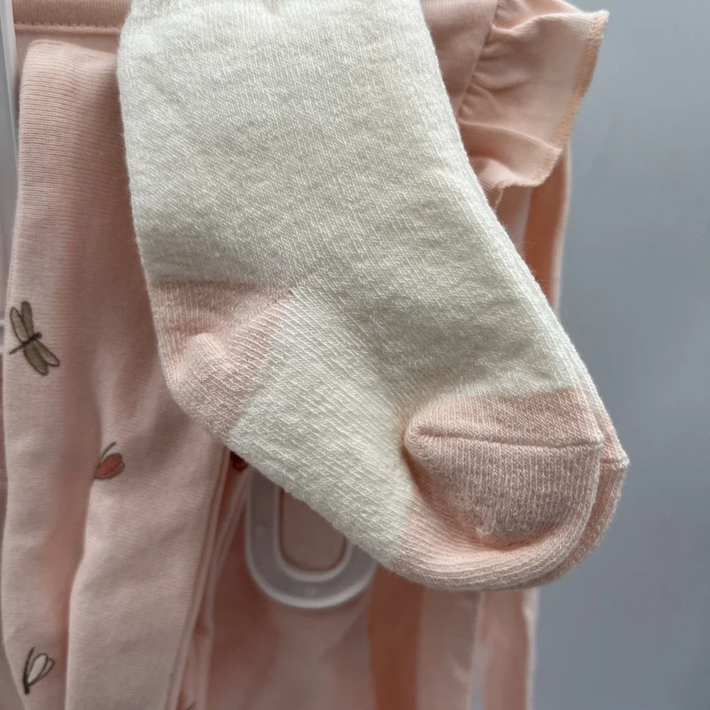 Carter's Baby Girl 4 Piece Pink Outfit Long Sleeve Top Pants Socks Hair Band 12M